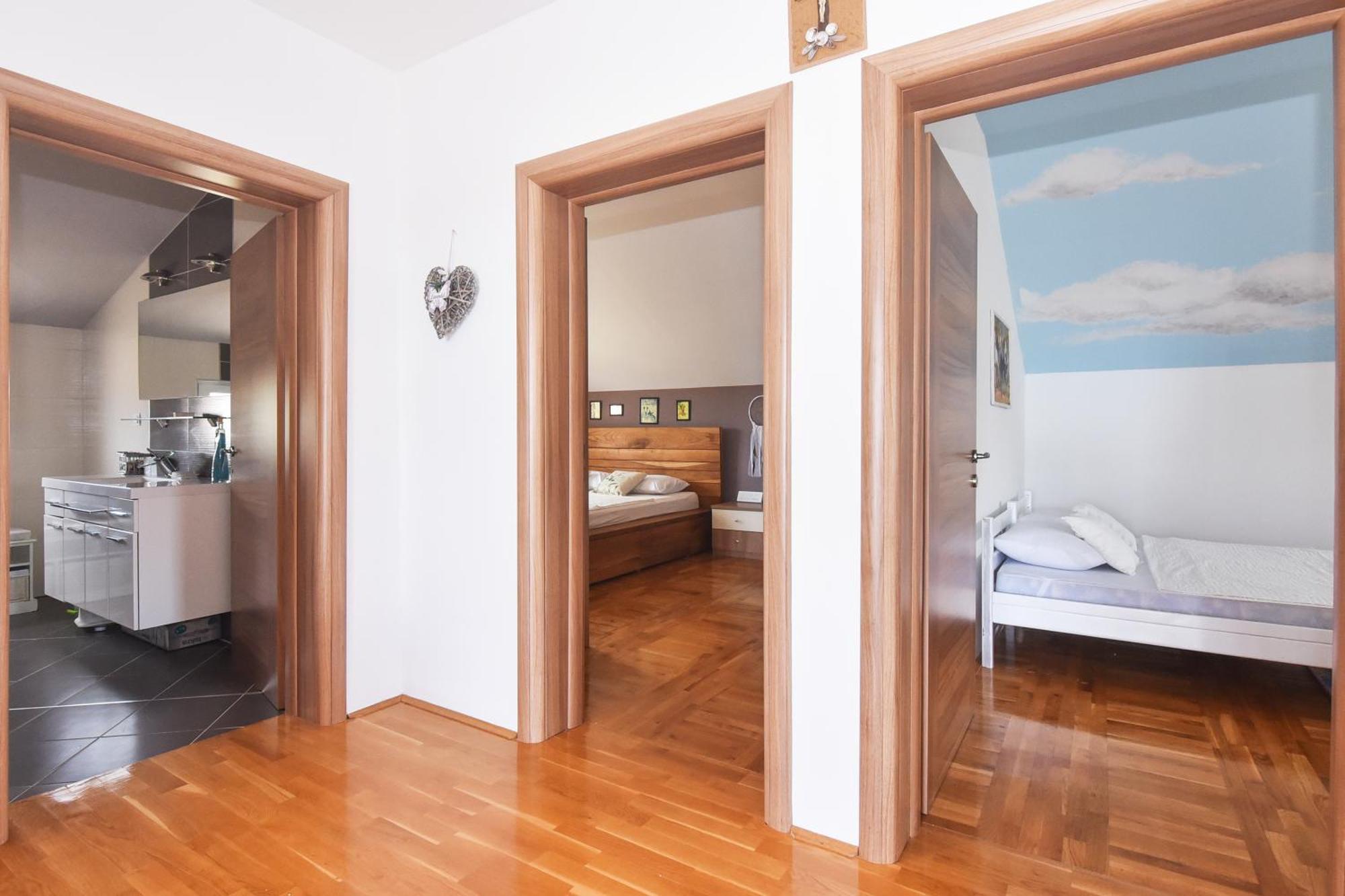 Apartment Larisa غورني كارين المظهر الخارجي الصورة